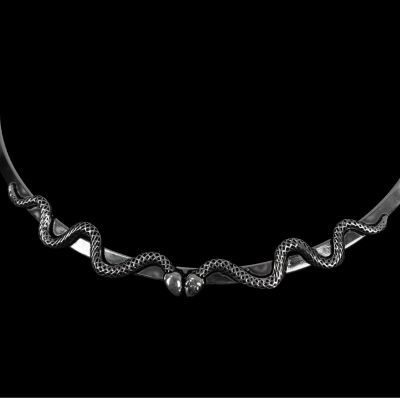 Etno náhrdelník z německého stříbra Snakes 2 India