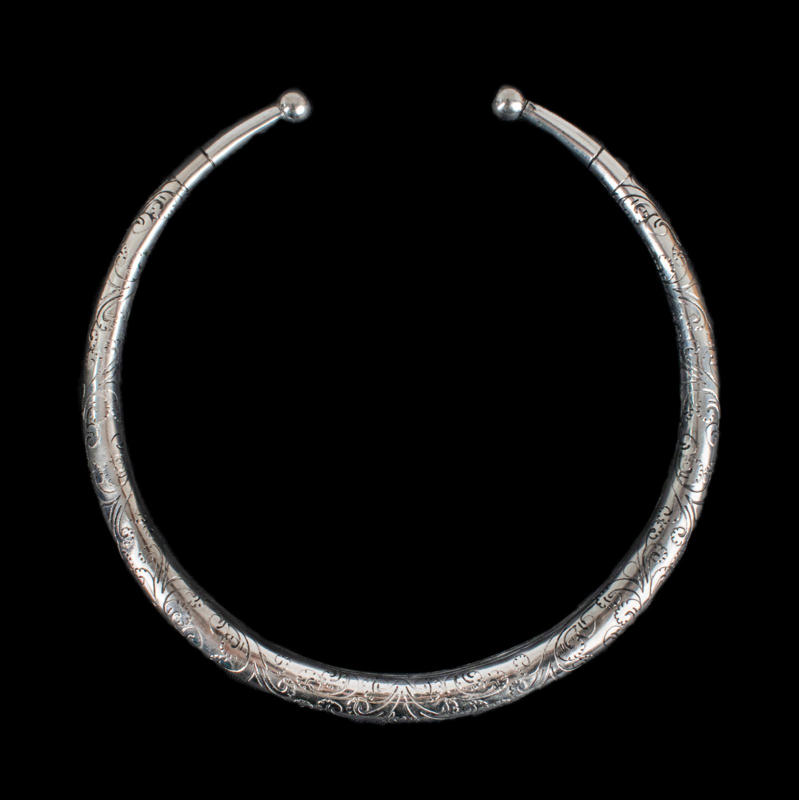Etno náhrdelník z německého stříbra Persephona India