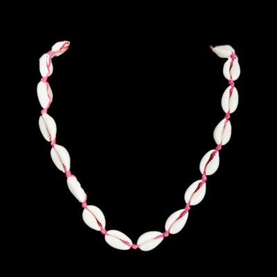 Macramé náhrdelník s mušlemi Kauri - Luanna Dark Pink Thailand