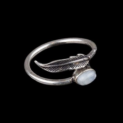 Prsten z německého stříbra s kamínkem Fairuzam Měsíční kámen