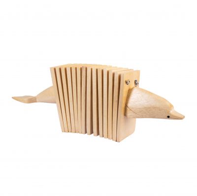 Dřevěné hrkadlo ve tvaru harmoniky - Delfín