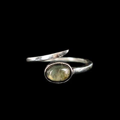 Prsten z německého stříbra s kamínkem Caliope Labradorit